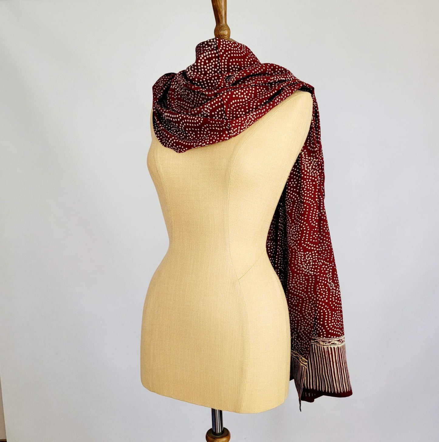 Pointillism Burgundy Batik Sarong