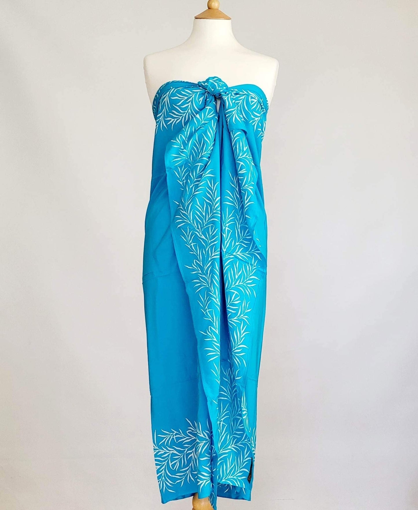 Bali Leaves Turquoise Batik Sarong